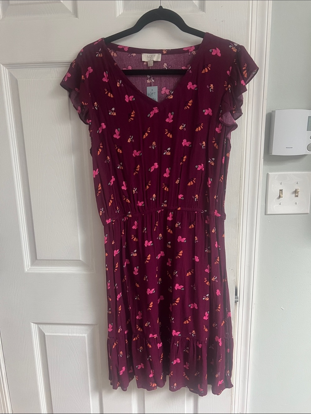 New with tags LOFT Maroon Floral Tiered Short-Sleeve Dress